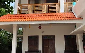 Lemon Dew Beach House, Alleppey Beach